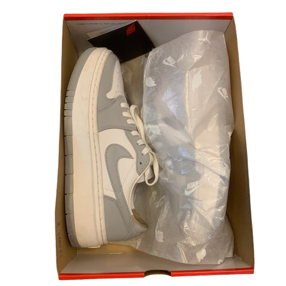 Jordan 1 Elevate Low Wolf Grey - Picture 1 of 13